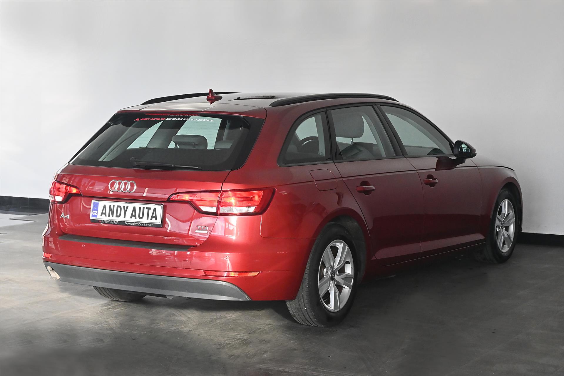 audi-a4-2-0-tdi-110-kw-navigace-zaruka-az-5-let - 2