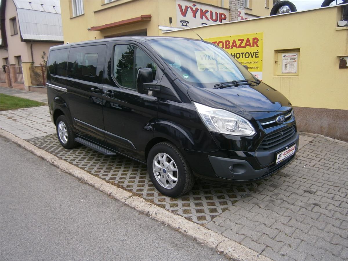 Ford Tourneo Custom 2,2 TDCI TITANIUM 114 KW