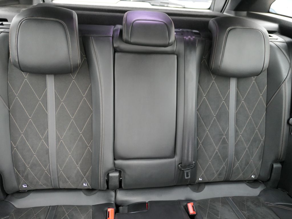 peugeot-3008-gt-2-0bhdi-180-eat6-dph - 7