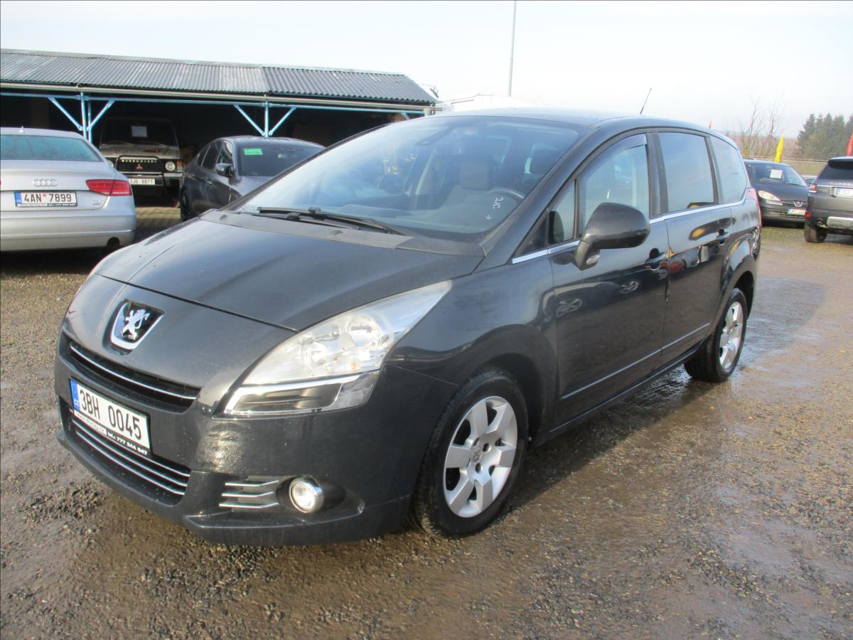 Peugeot 5008 2,0 HDI 150 k FAP Premium