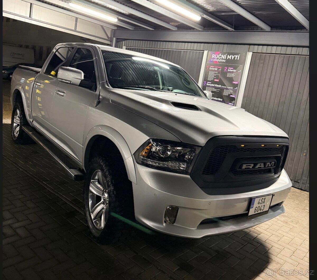 Dodge RAM 5,7   HEMI Sport Edition Full