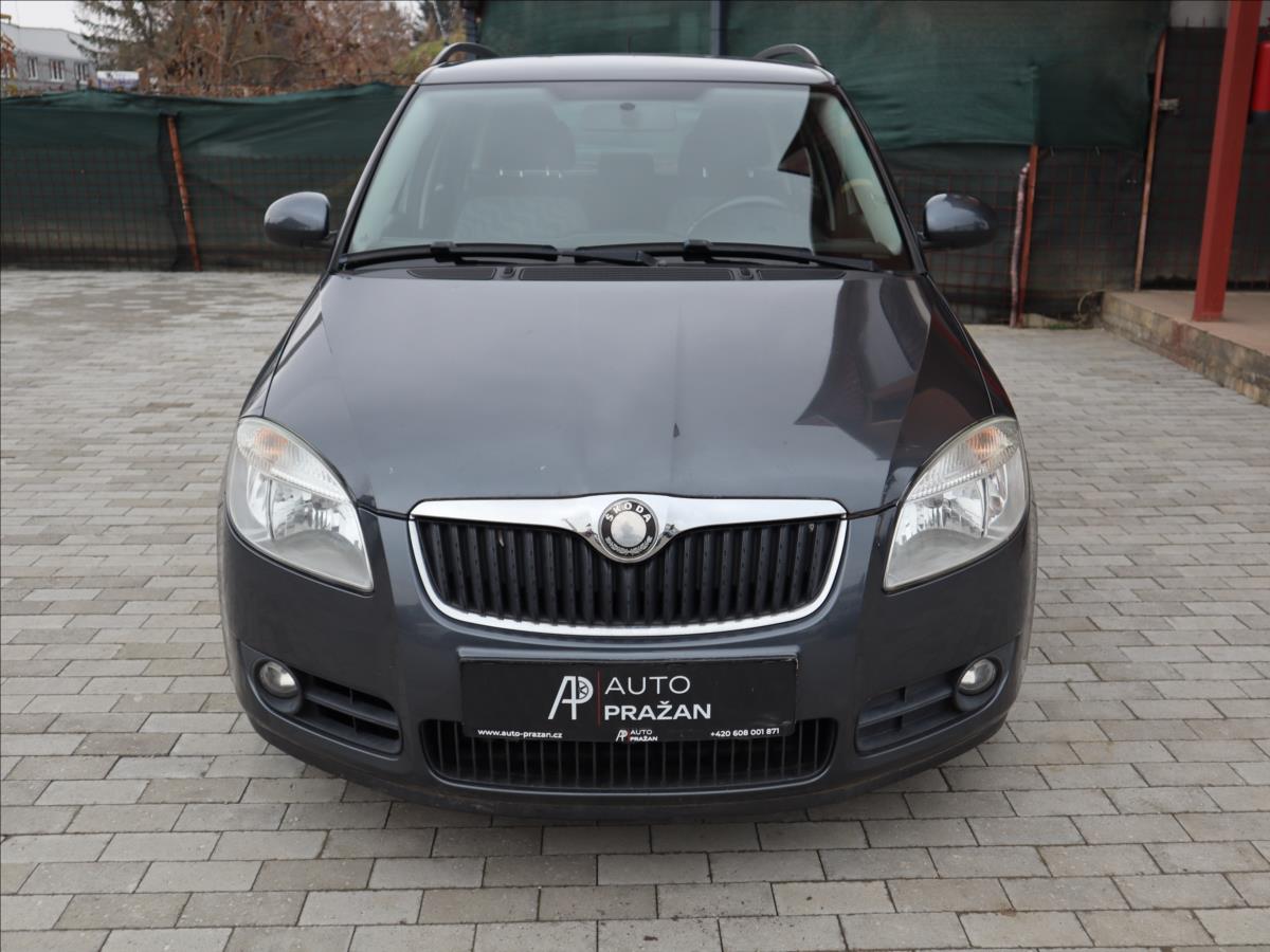 skoda-fabia-1-4-16v-ambiente-combi - 1