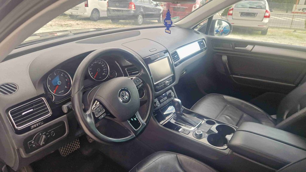 volkswagen-touareg-3-0-tdi-v6-176kw-bmt-tiptronic - 6