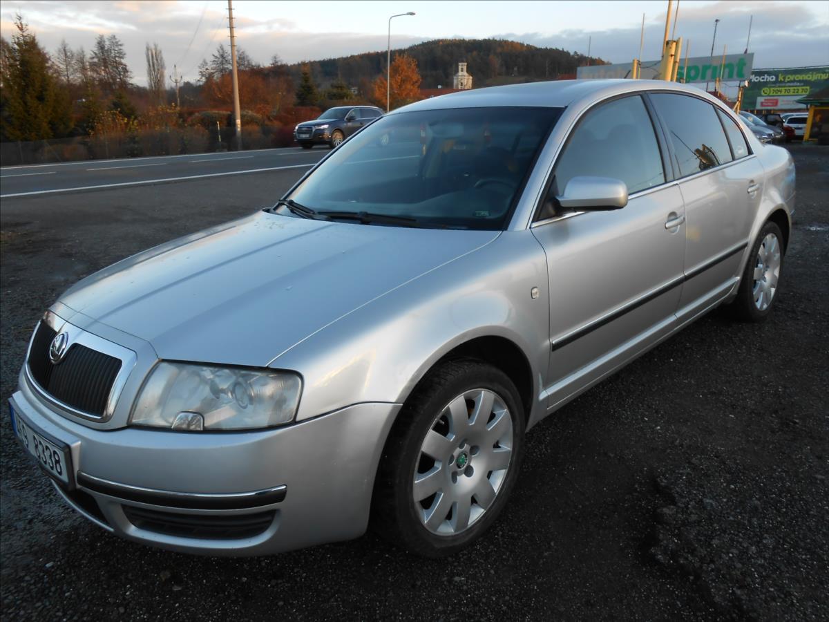 skoda-superb-2-5-tdi-114-kw-v-6 - 5