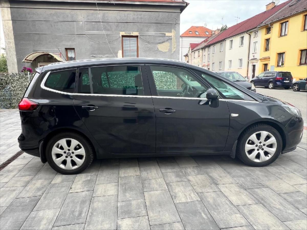 opel-zafira-2-0-cdti-96kw-cosmo - 3