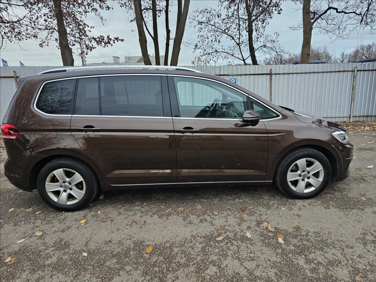 volkswagen-touran-1-6-tdi-scr-comfortline-1-6tdi-81kw-comfortline - 6