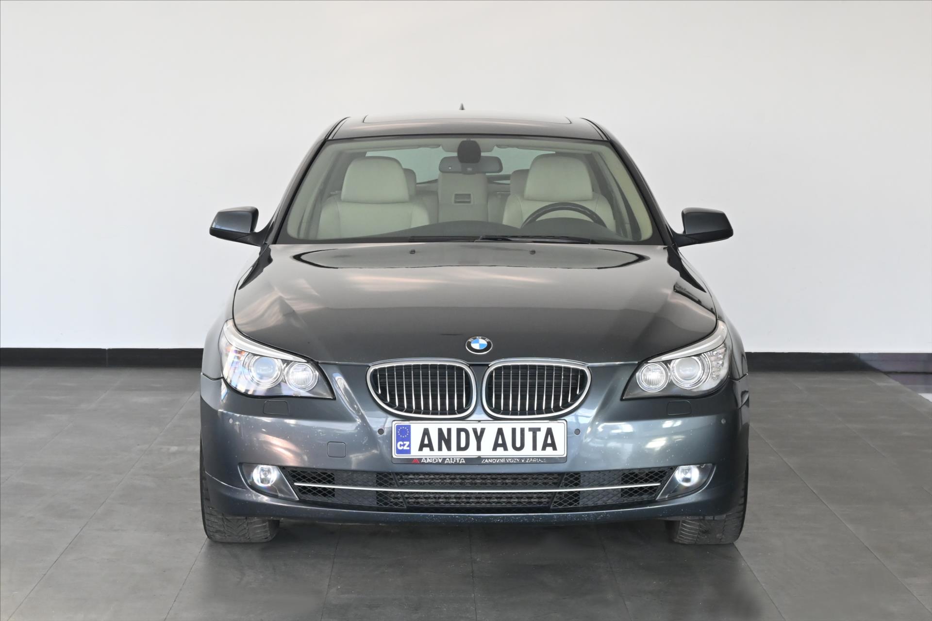 bmw-rada-5-3-0-530d-xdrive-at6-panorama - 1