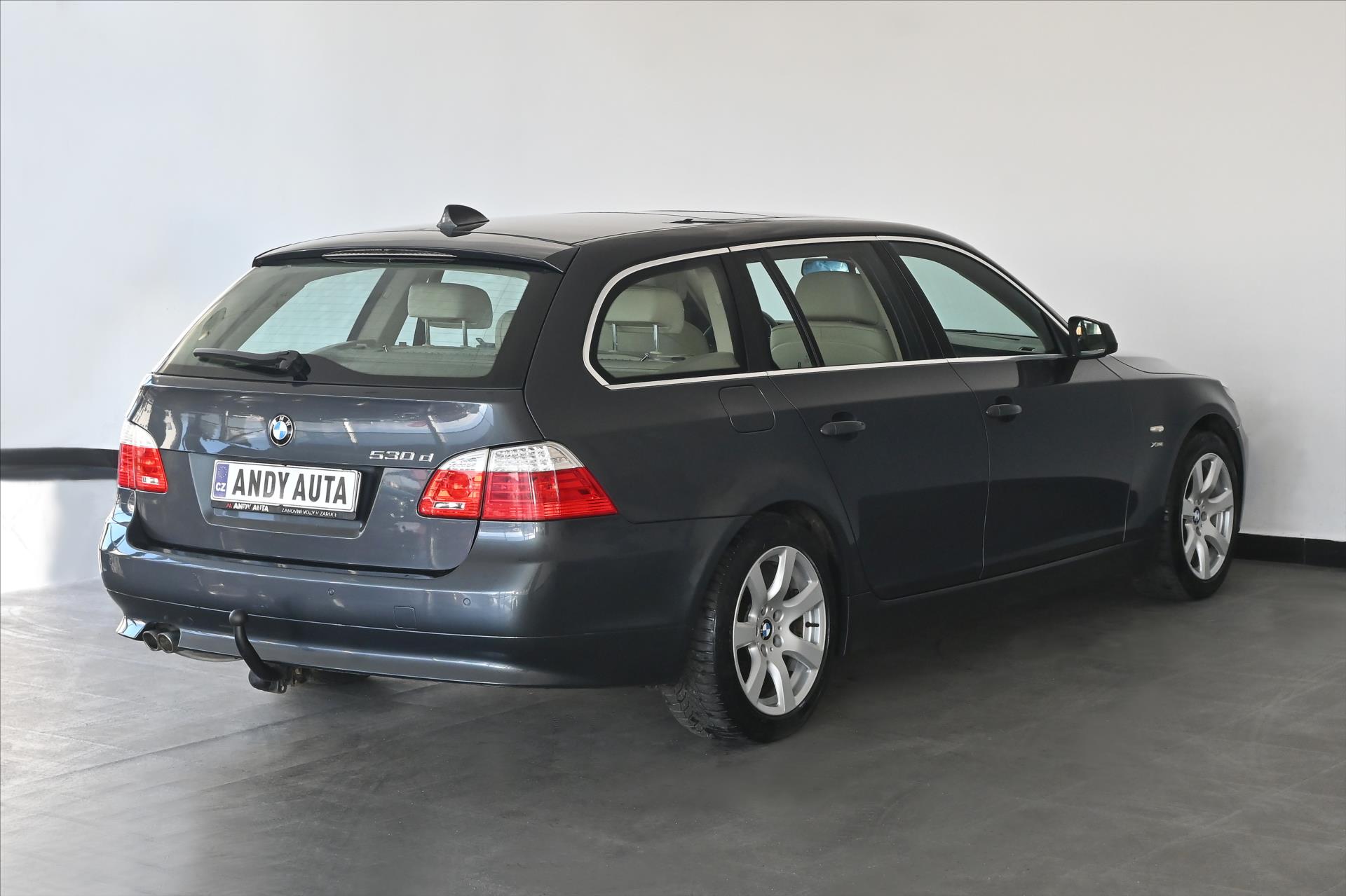 bmw-rada-5-3-0-530d-xdrive-at6-panorama - 2