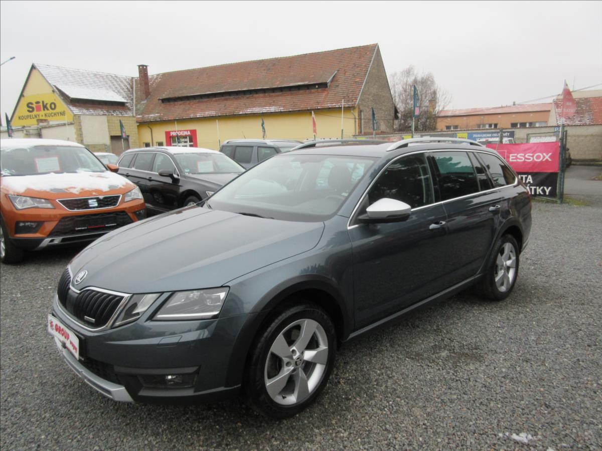 skoda-octavia-2-0-tdi-dsg-4x4-led-scout - 2