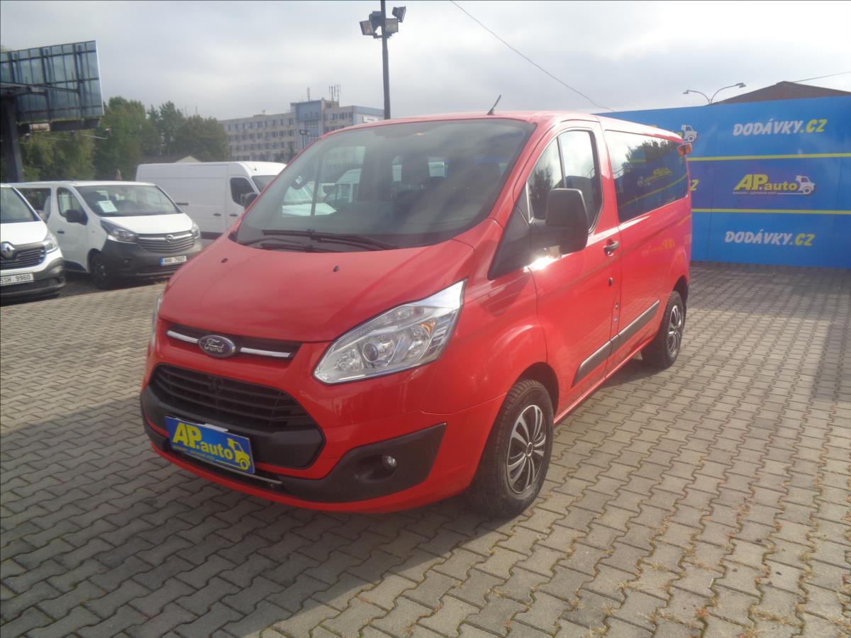 Ford Transit Custom 2,0 TDCI  L1H1 9 MÍST KLIMA SERVISKA