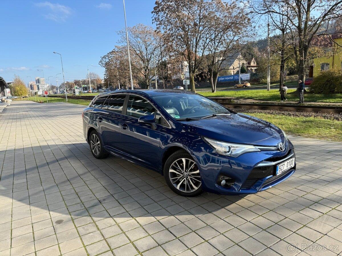 Toyota Avensis 2,0 D-4D Stop & Start 105 kW Active TS  Soukromě+sada kol+stř.nosič