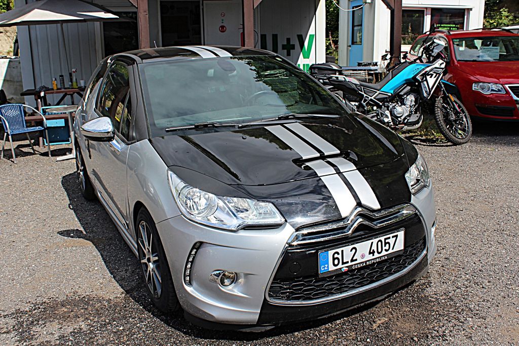 citroen-ds3-1-6-155-ps - 2