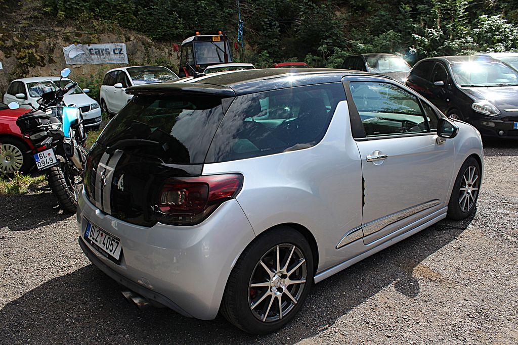citroen-ds3-1-6-155-ps - 6
