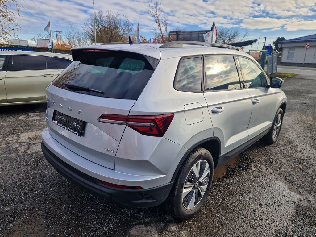 skoda-karoq-2-0-tdi-dsg-4x4-110kw-style-t - 4