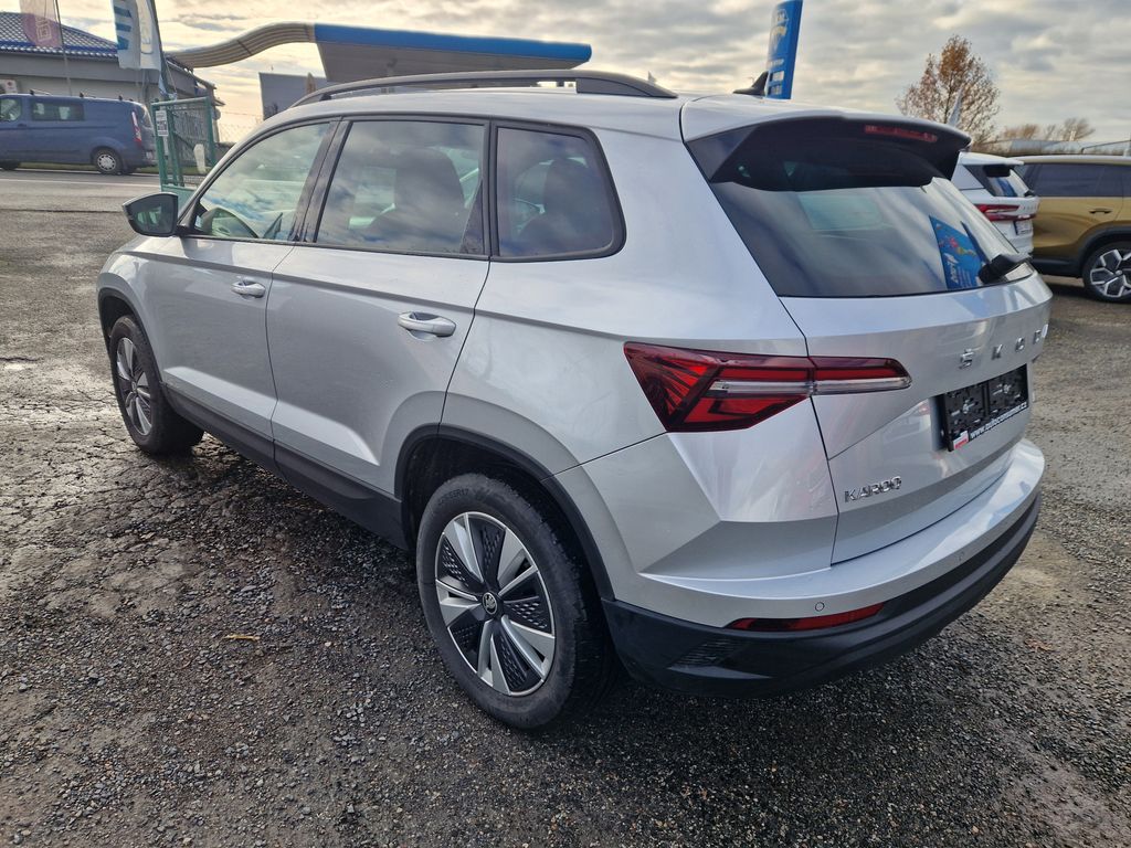 skoda-karoq-2-0-tdi-dsg-4x4-110kw-style-t - 6