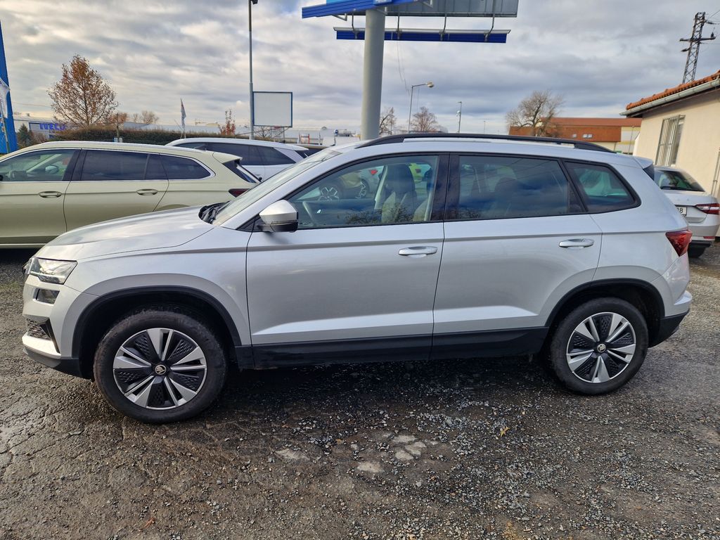 skoda-karoq-2-0-tdi-dsg-4x4-110kw-style-t - 7