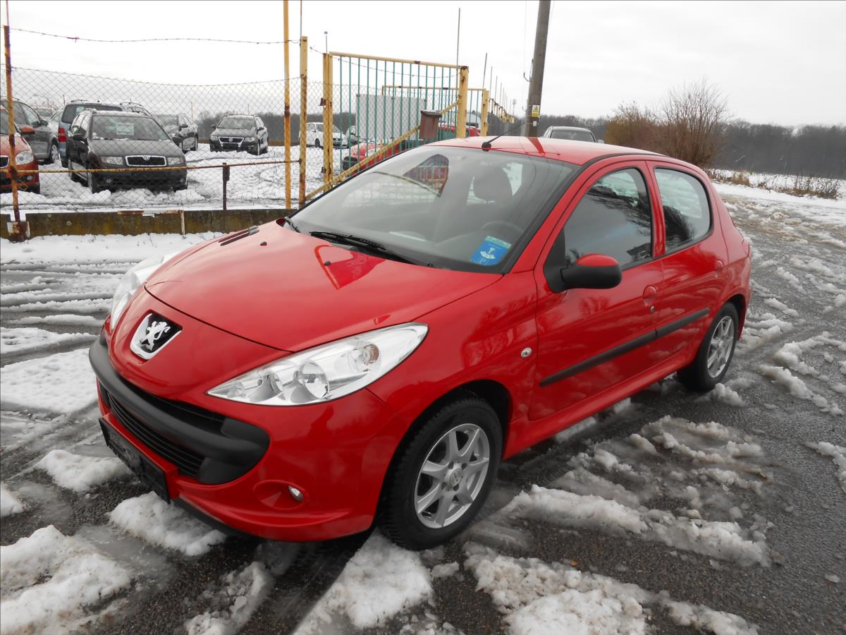 peugeot-206-1-1-44-kw-plus-klima-serviska - 1