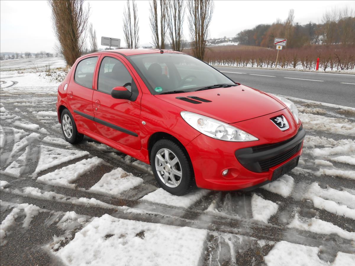 peugeot-206-1-1-44-kw-plus-klima-serviska - 3