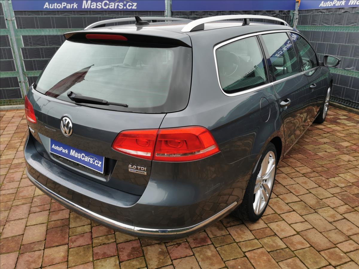 volkswagen-passat-variant-2-0-tdi-highline-dsg - 4