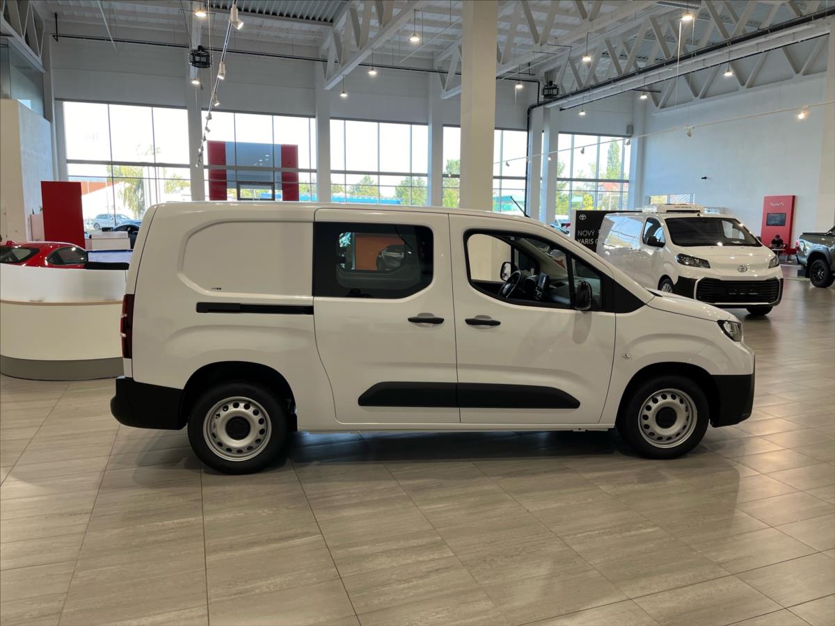 toyota-proace-city-1-5-d-130-koni-crewcab-long-24 - 3