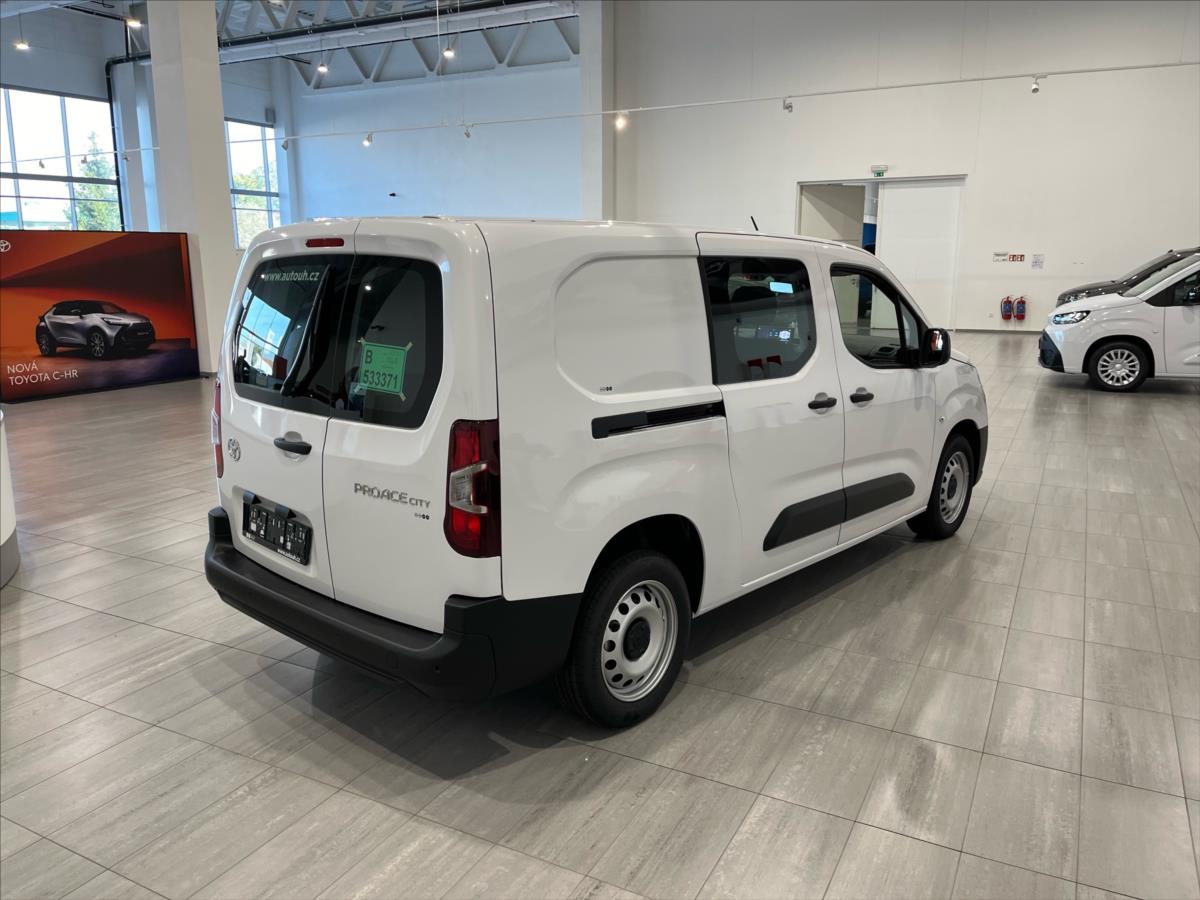 toyota-proace-city-1-5-d-130-koni-crewcab-long-24 - 4