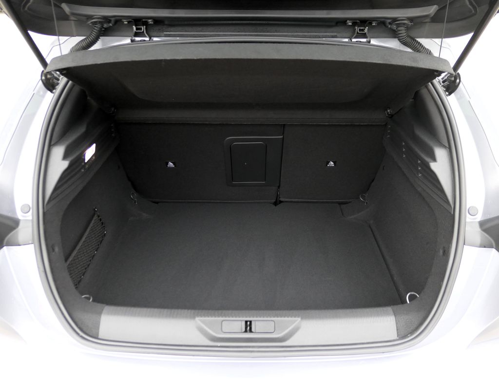 peugeot-308-allure-pack-1-5-bhdi-130-eat8 - 4