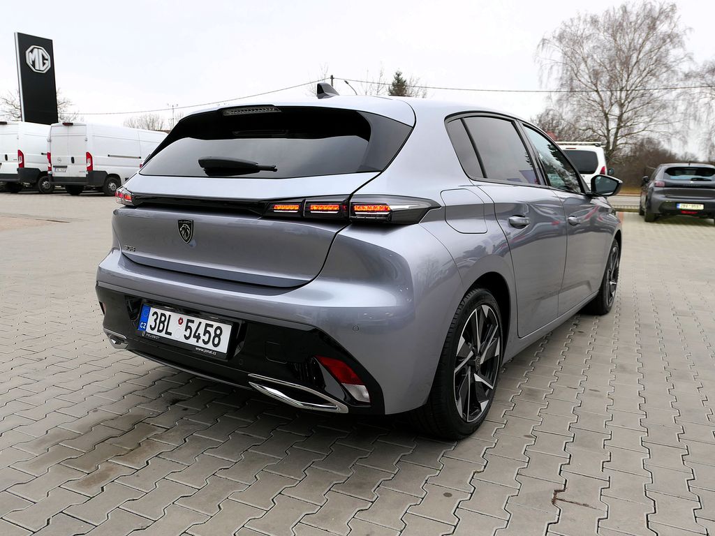 peugeot-308-allure-pack-1-5-bhdi-130-eat8 - 9