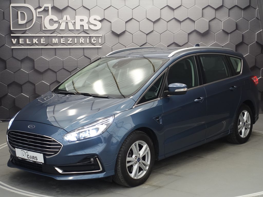 Ford S-MAX 110 kW, MANUÁL, LED, ACC