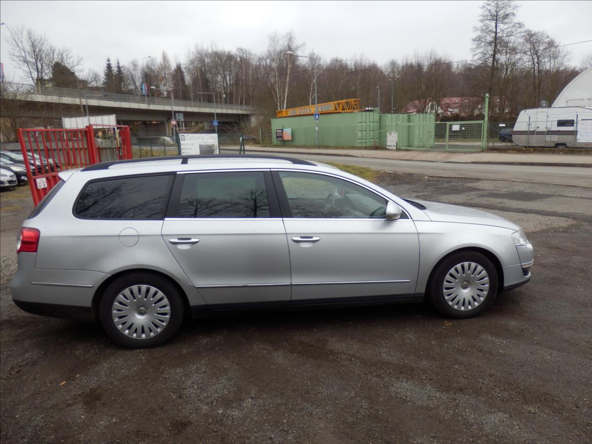 volkswagen-passat-2-0-tdi-sportline-variant - 2