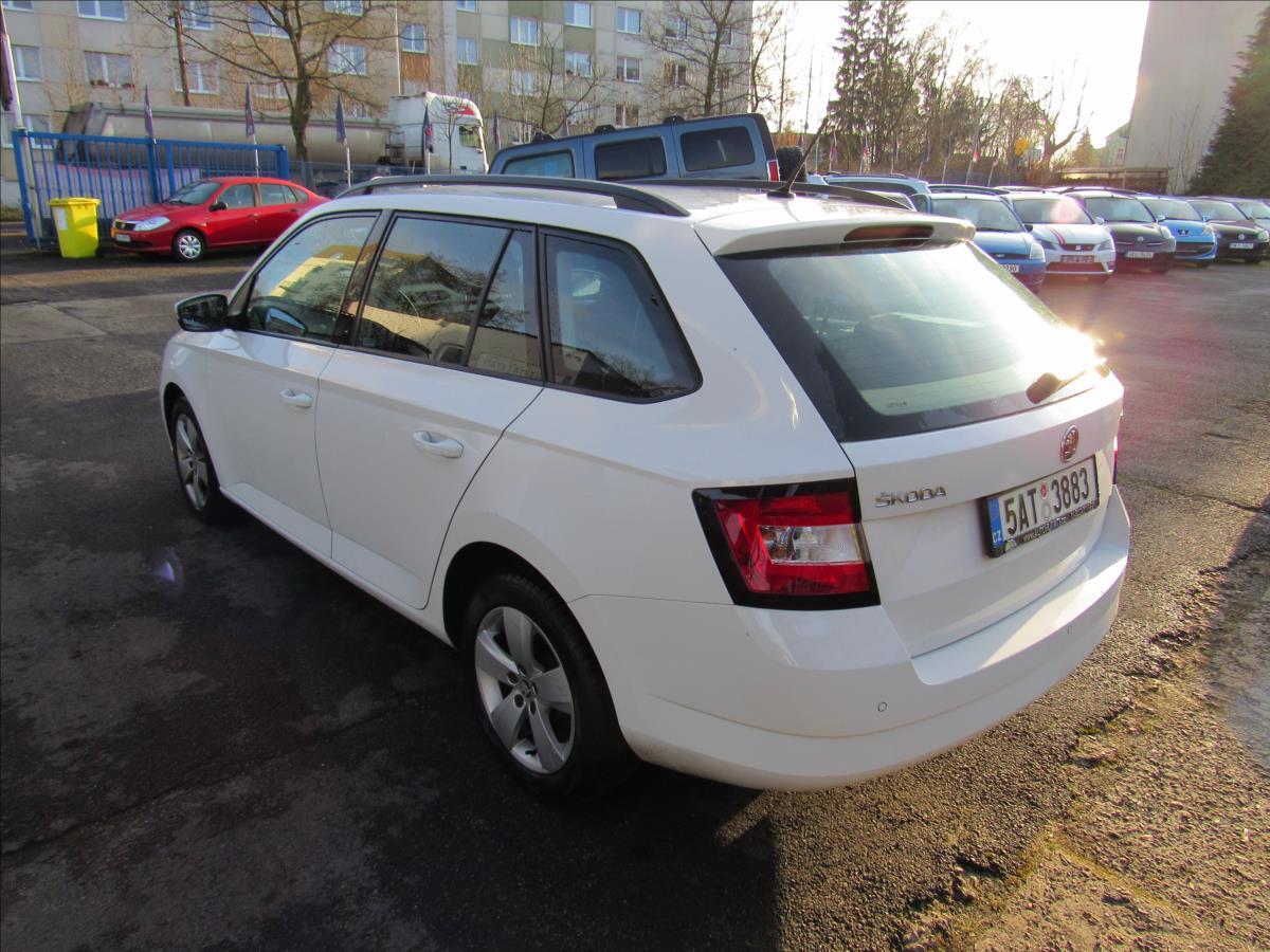 skoda-fabia-1-4-tdi-77kw-style-combi - 3