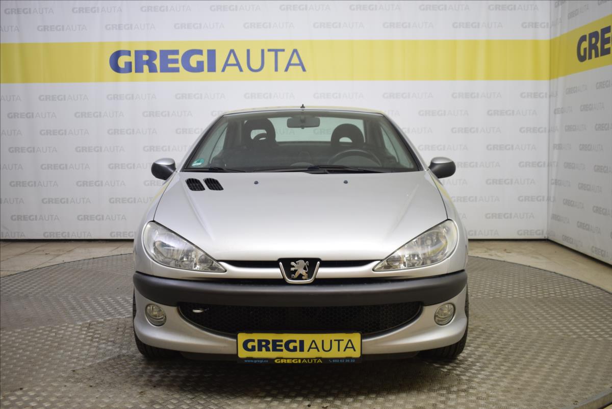 Peugeot 206 1,6 i CC SUPER STAV