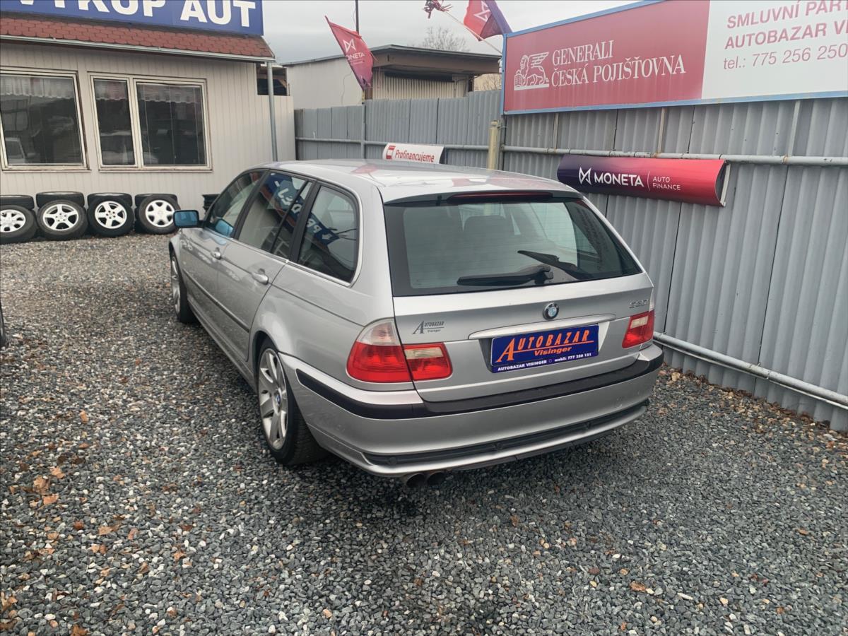 bmw-rada-3-3-0-330i-touring - 7