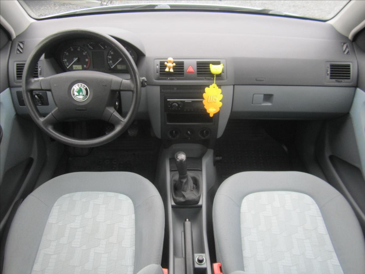 skoda-fabia-1-4mpi-comfort - 6