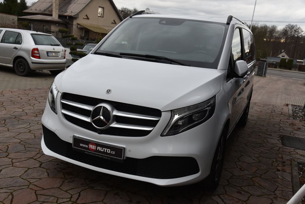 mercedes-benz-tridy-v-300d-174-kw-4matic-l - 2