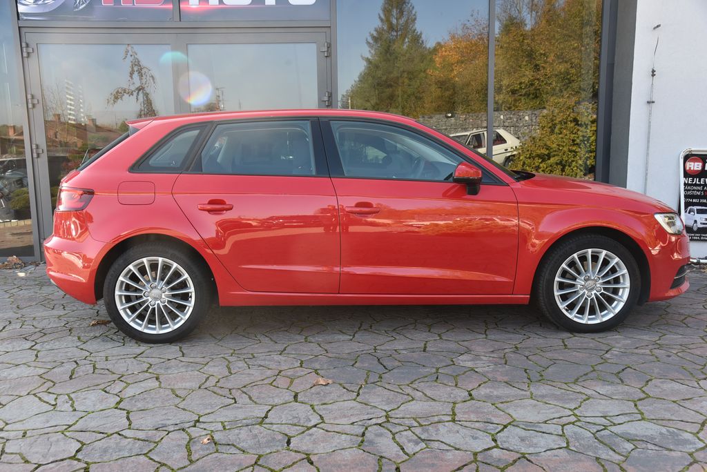 audi-a3-1-2-tfsi-77-kw-sportback - 6