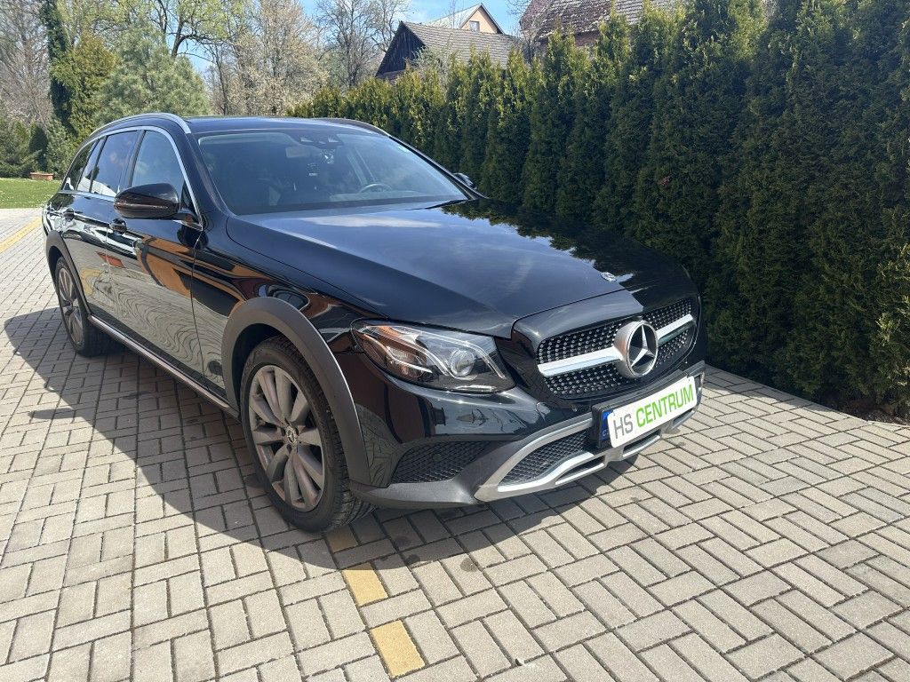 Mercedes-Benz Třídy E E 220d 4MATIC All-TerrainT