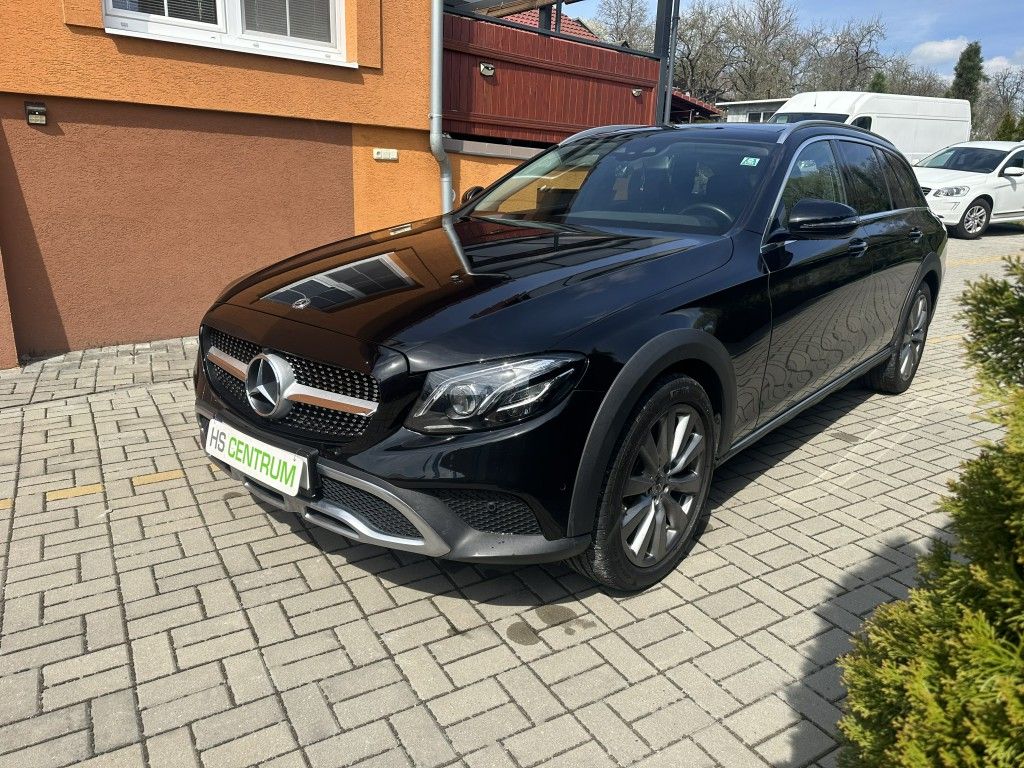 mercedes-benz-tridy-e-e-220d-4matic-all-terraint - 8
