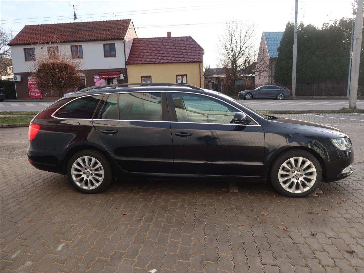 skoda-superb-2-0-tdi-exclusive - 2