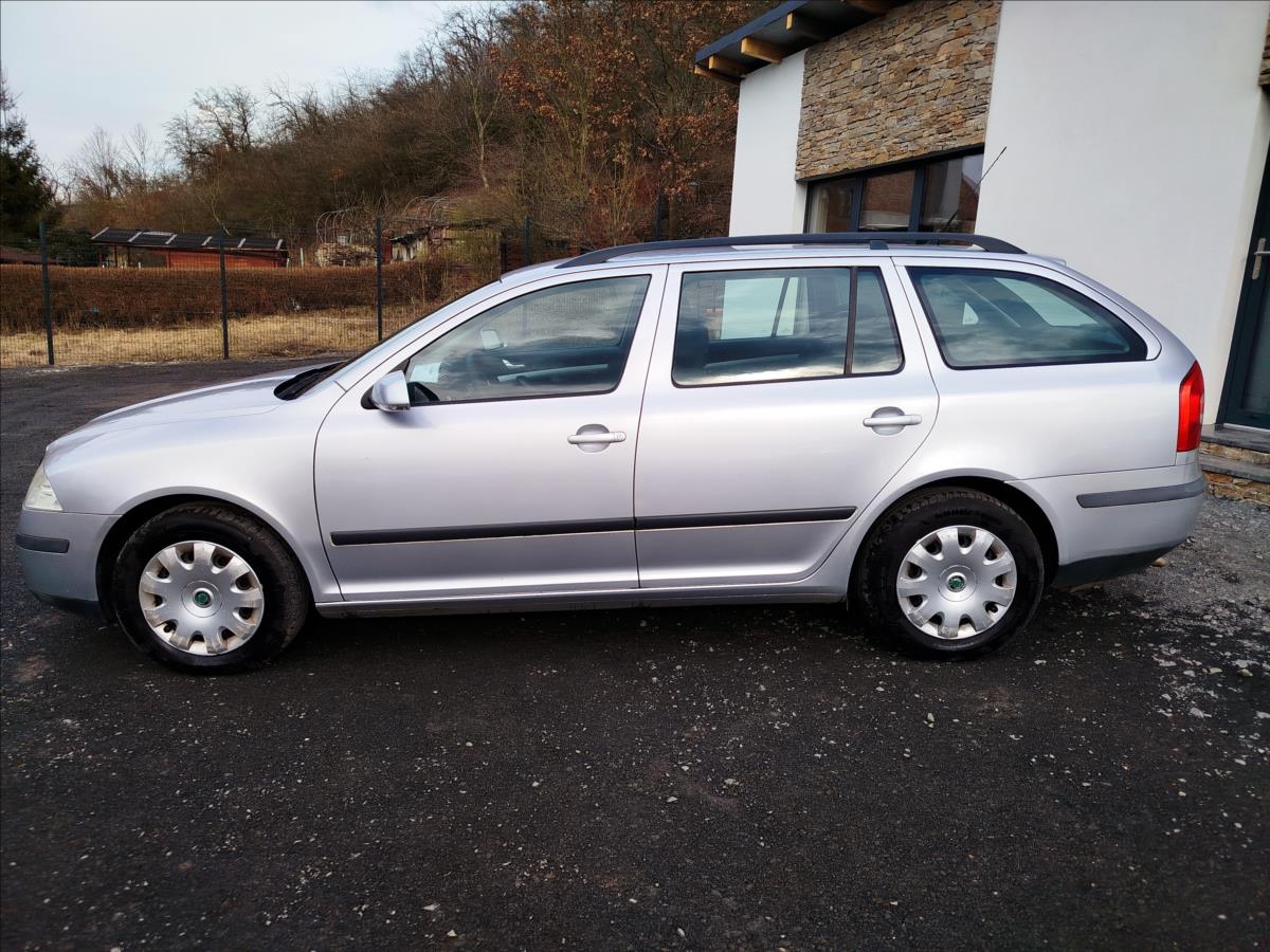 skoda-octavia-1-9-tdi-dsg-77kw-ambiente - 3