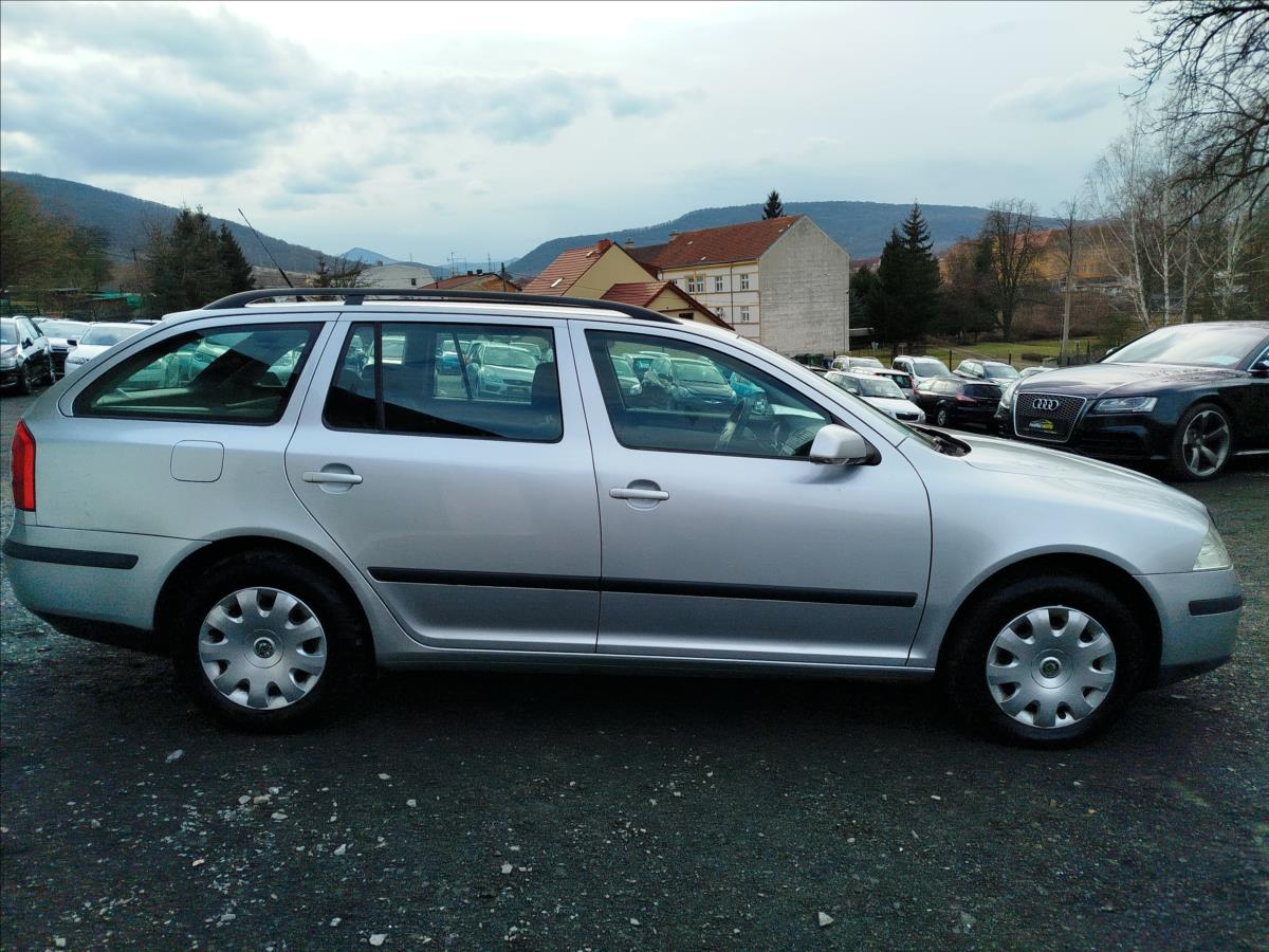 skoda-octavia-1-9-tdi-dsg-77kw-ambiente - 4