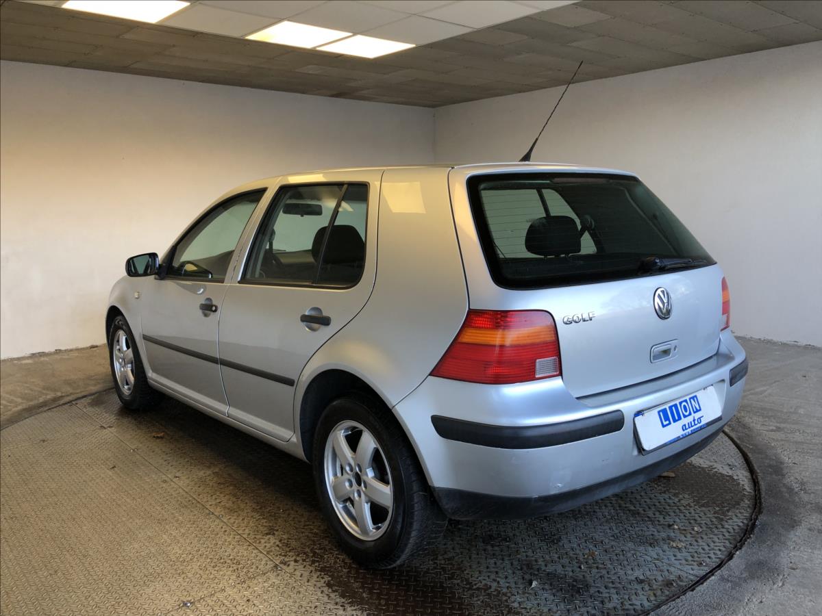 volkswagen-golf-1-6-i - 4