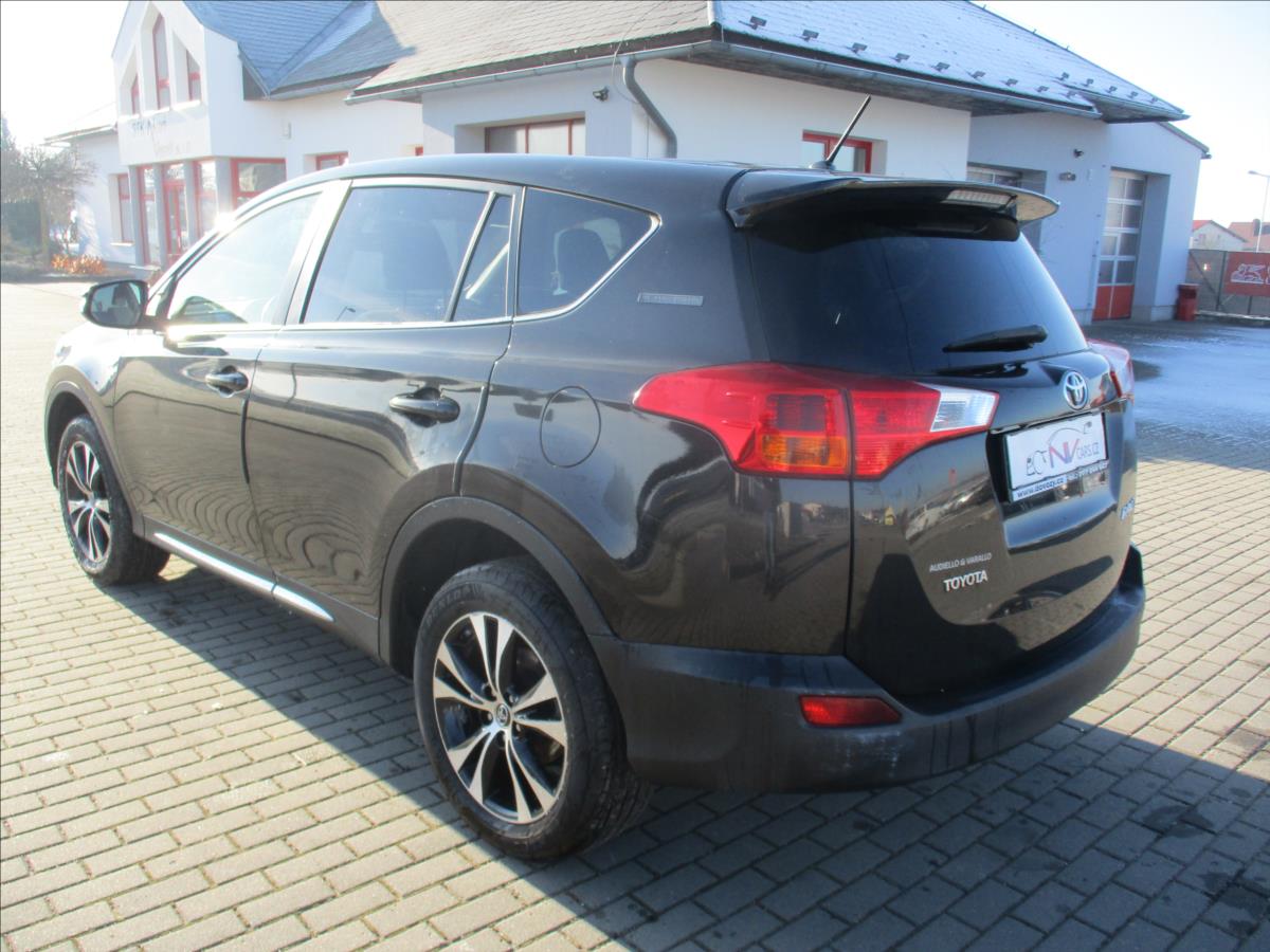 toyota-rav4-2-0-d-4d-91-kw-20-th-anniversary - 2