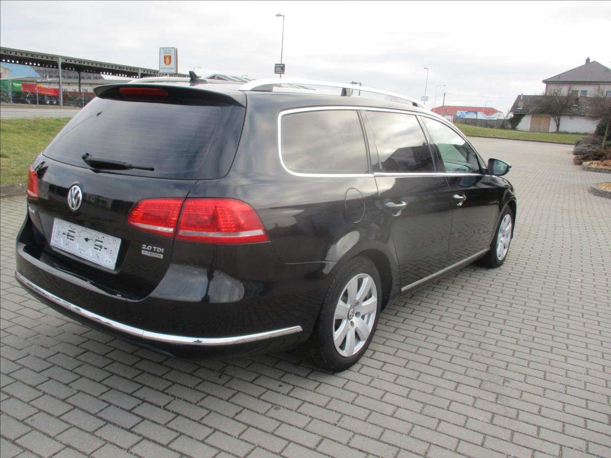 volkswagen-passat-2-0-tdi-103kw-highline-bez-koroze - 3