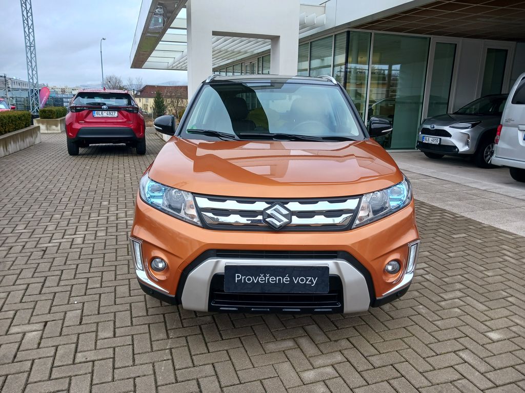 suzuki-vitara-1-6-vvt-4x4-elegance-panorama - 8