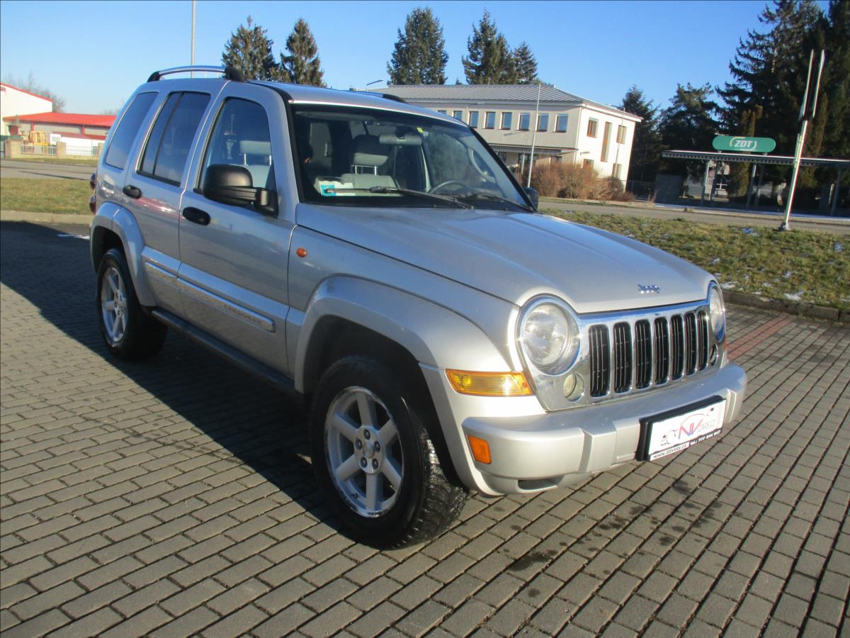 jeep-cherokee-2-8-crd-sport-120kw-automat-bez-koroze-a-dpf - 5