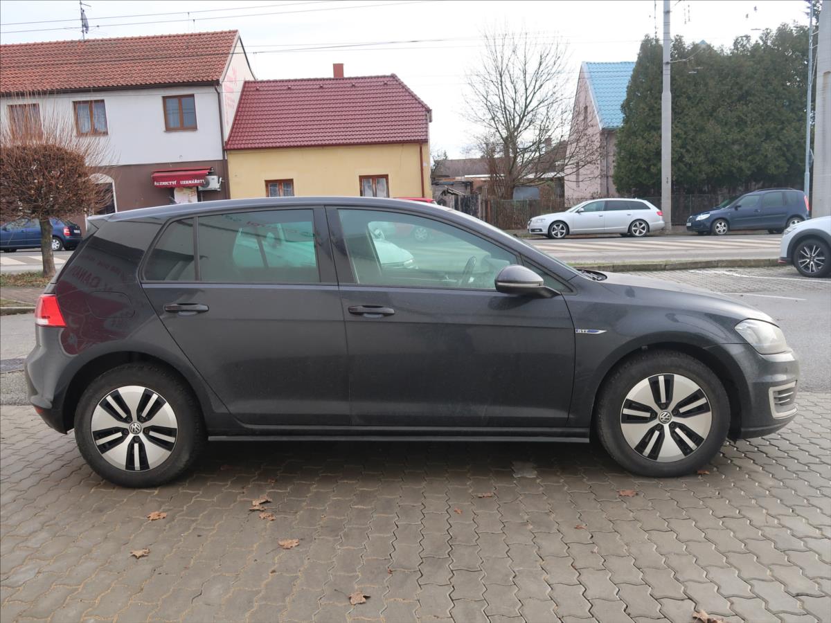 volkswagen-golf-1-4-tsi-110kw-gte-hybrid - 2