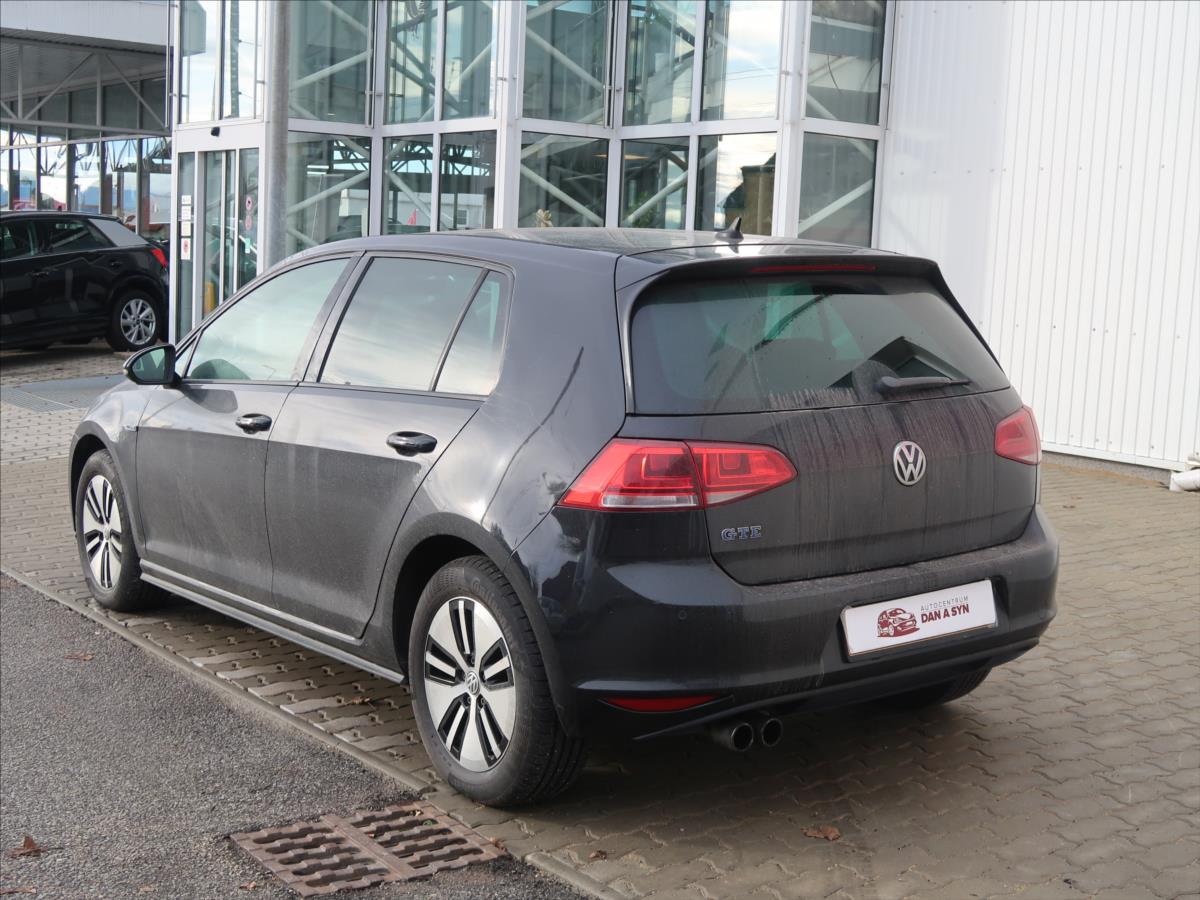 volkswagen-golf-1-4-tsi-110kw-gte-hybrid - 3