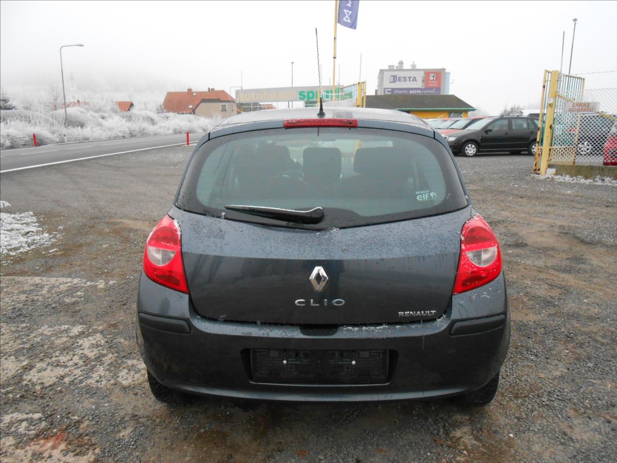 renault-clio-1-2-16v-55-kw-serviska-klima - 6