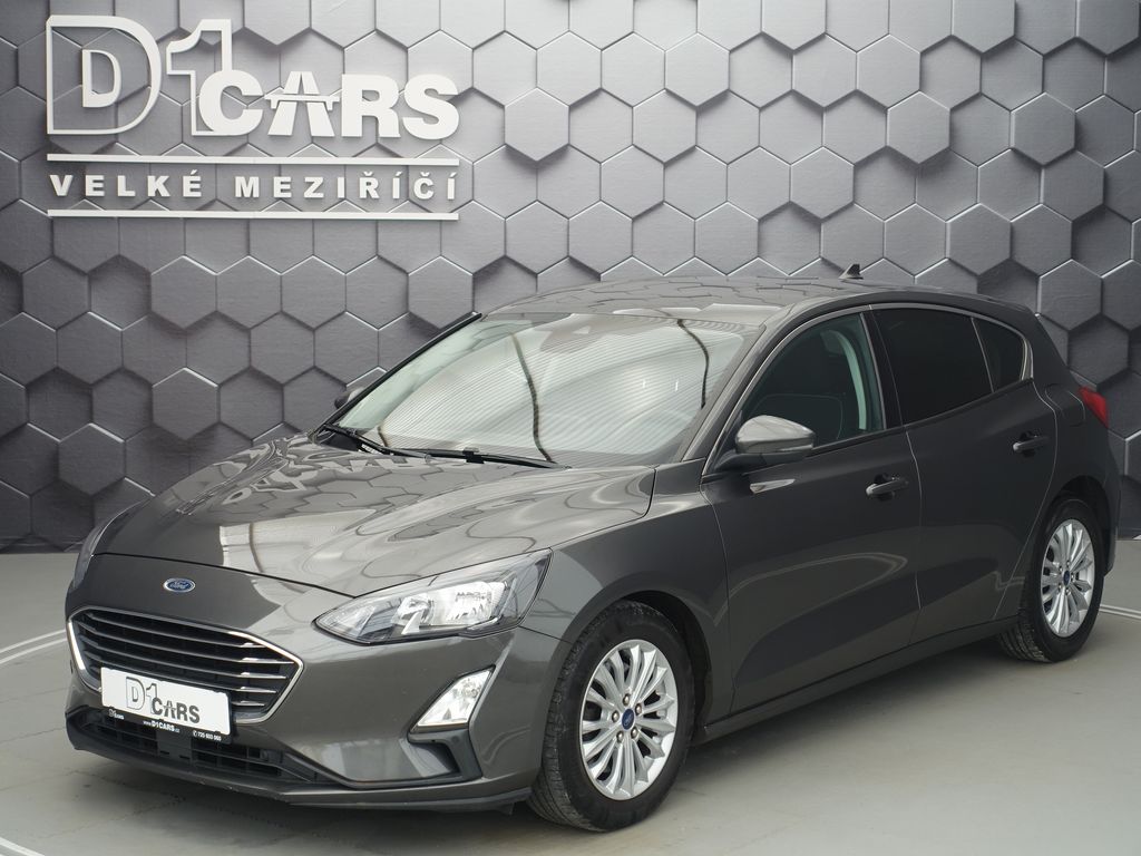 Ford Focus 110 kW,  MANUÁL, Titanium