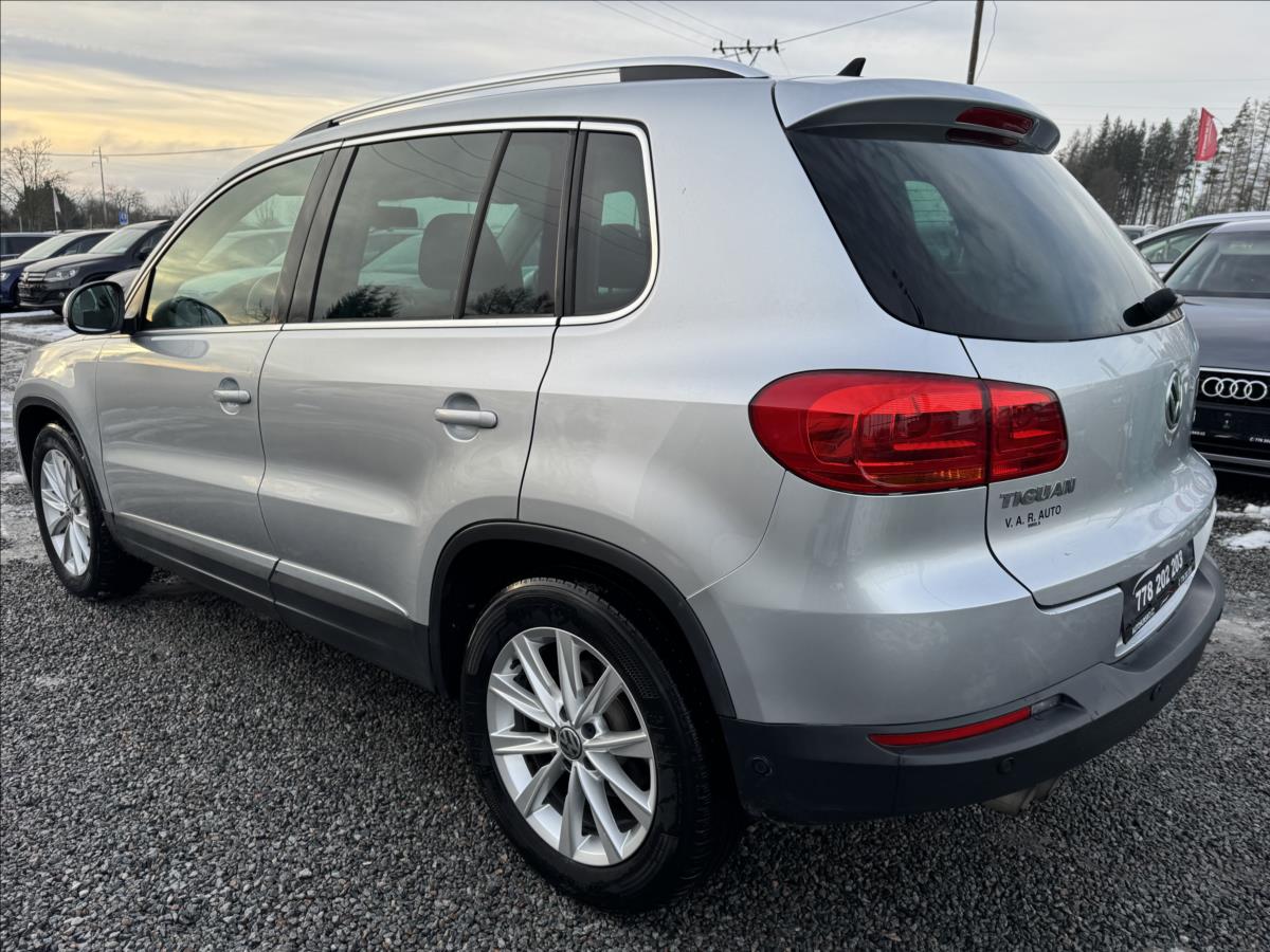 volkswagen-tiguan-2-0-tdi-110kw-sport-style - 4